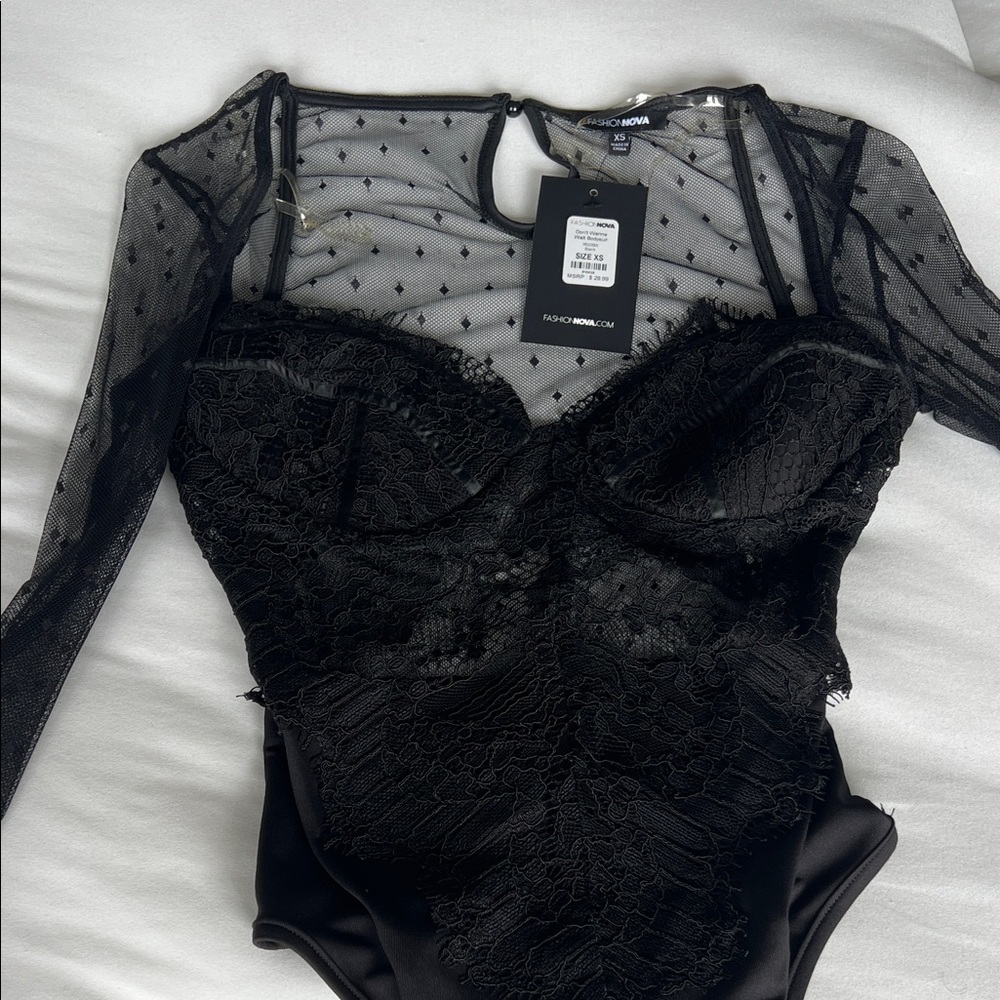 Fashion Nova Black Lace & Mesh Long Sleeve Bodysuit